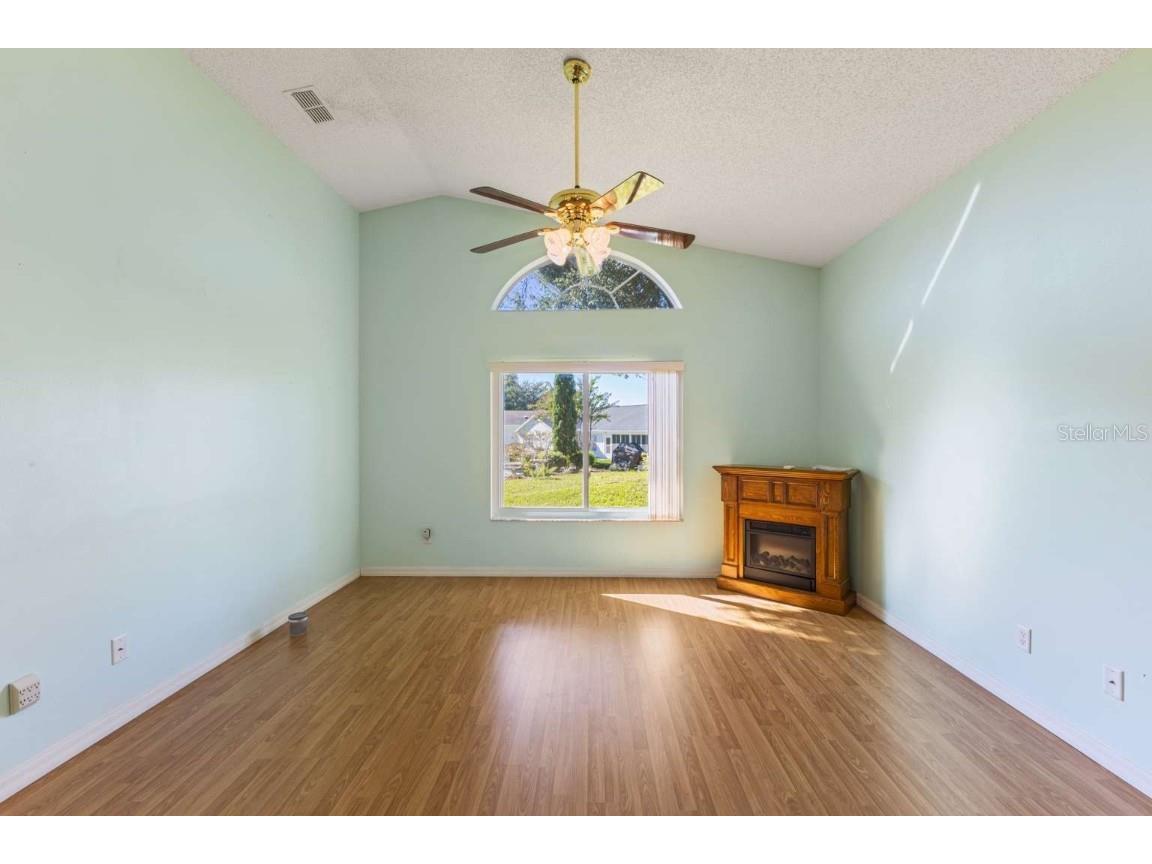 24725 Brightwater Court Leesburg FL 34748 TB8445644 image13