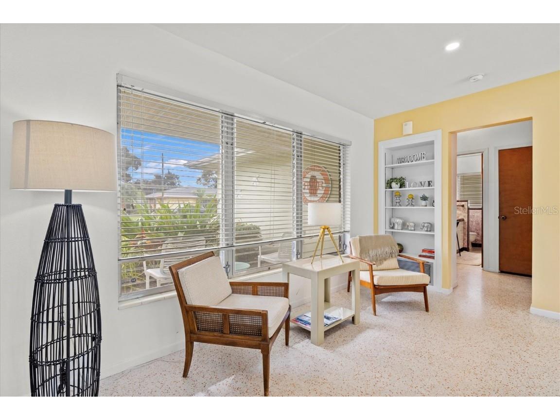 2473 Davis Boulevard Sarasota FL 34237 A4464508 image14