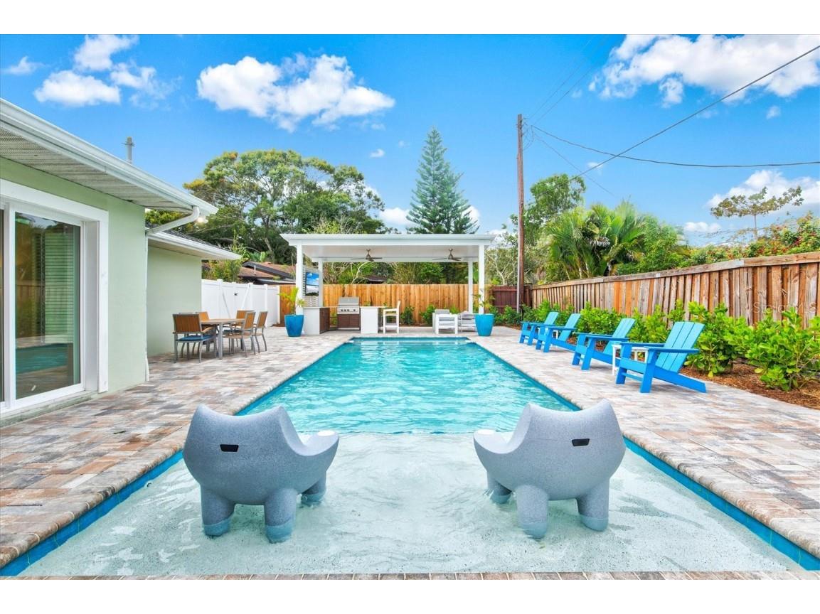 2473 Davis Boulevard Sarasota FL 34237 A4464508 image28