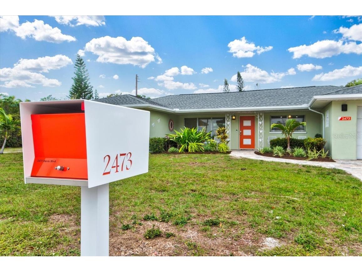 2473 Davis Boulevard Sarasota FL 34237 A4464508 image39