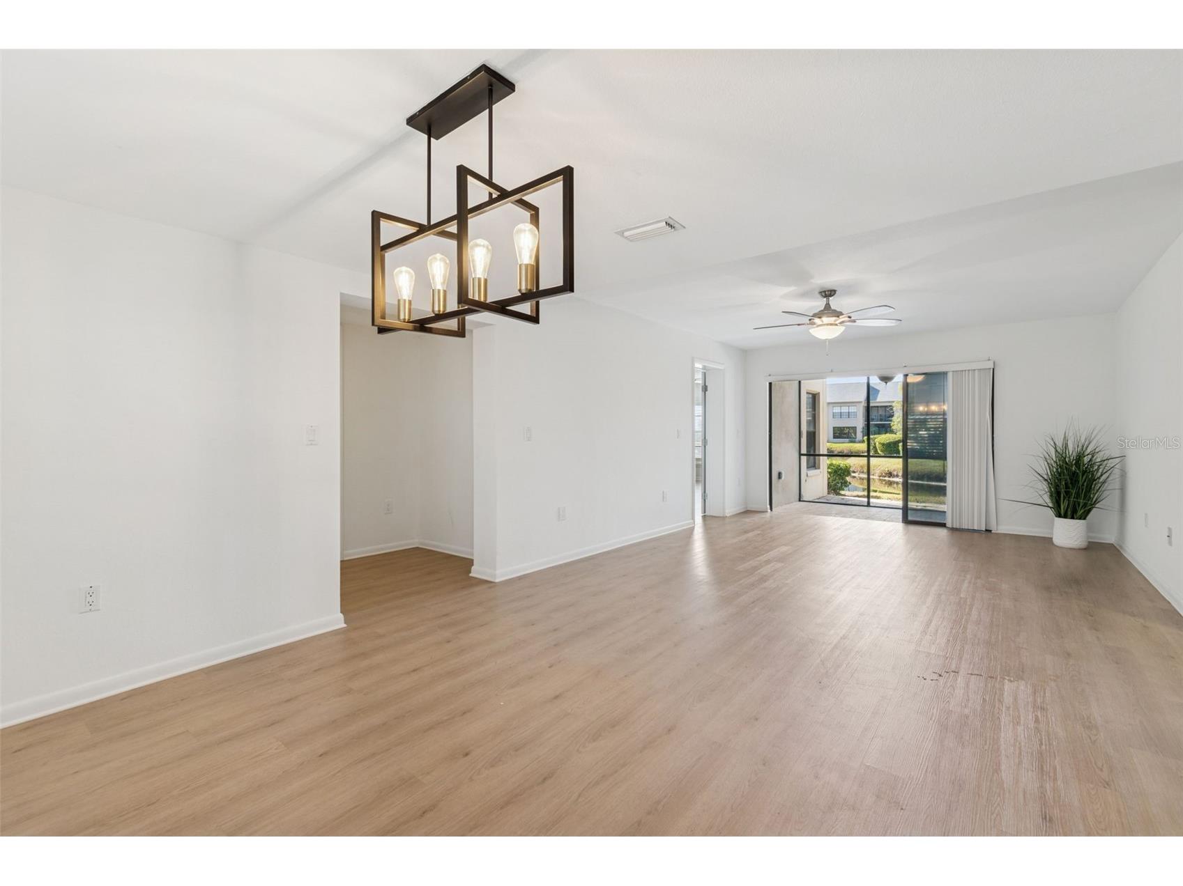 2473 Kingfisher Lane #I103 Clearwater FL 33762 TB8468462 image11