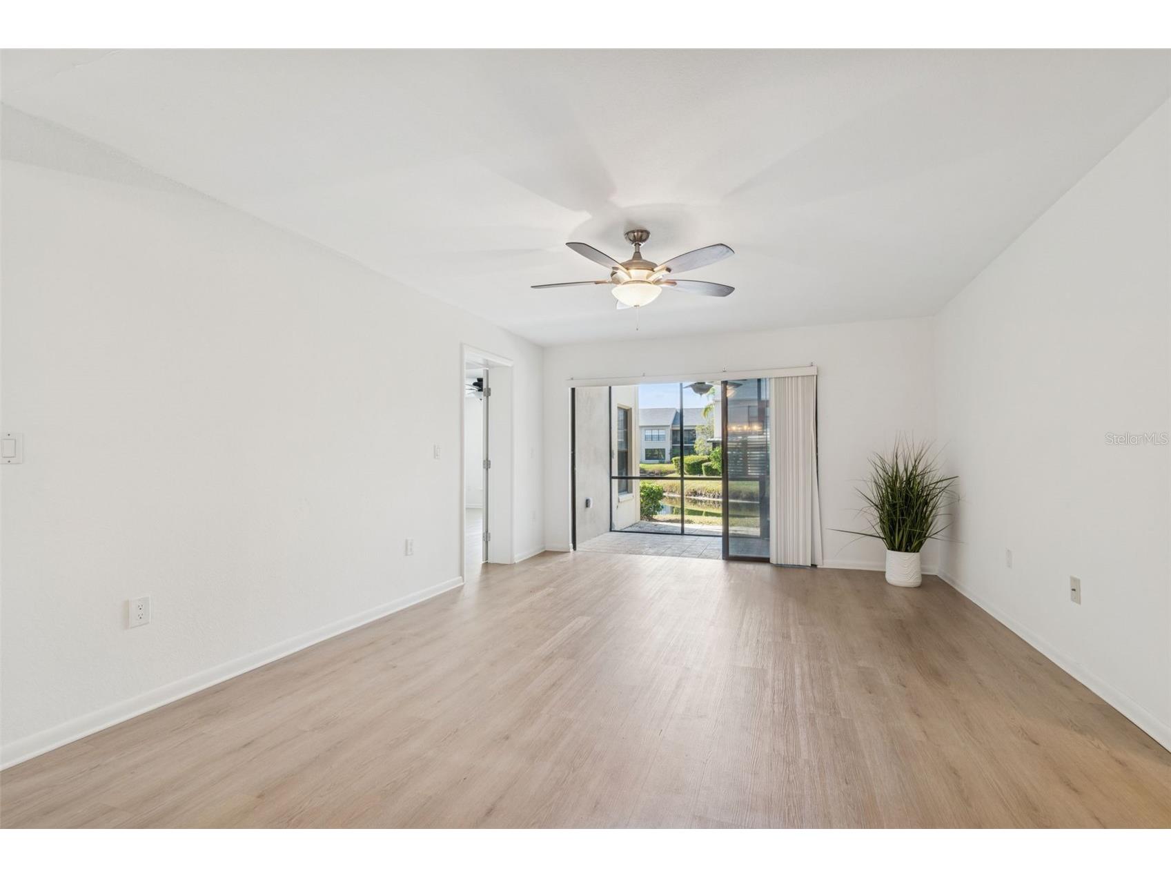 2473 Kingfisher Lane #I103 Clearwater FL 33762 TB8468462 image5