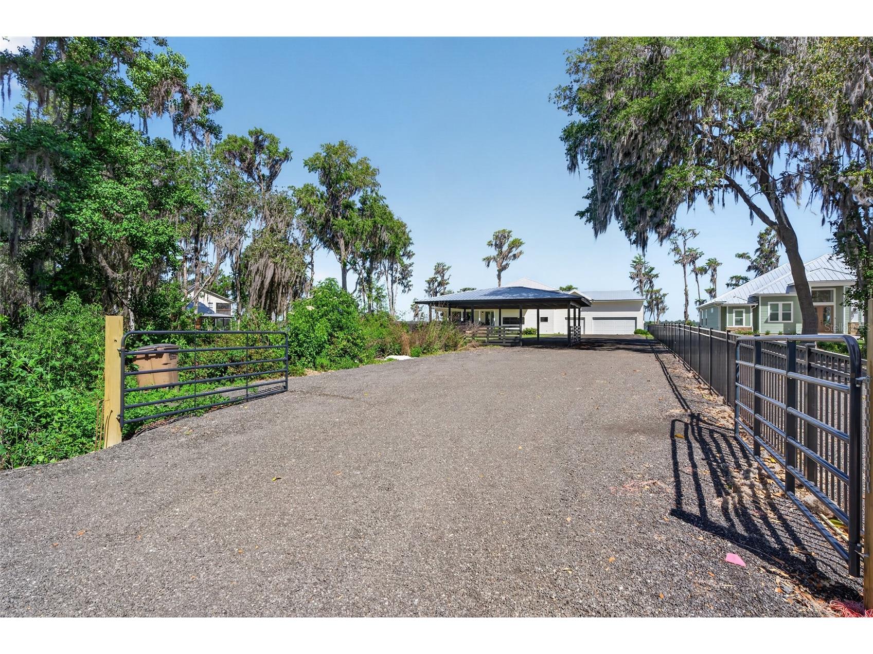 2473 SE 30th Street Melrose FL 32666 - LAKE SANTA FE GC540217 image4