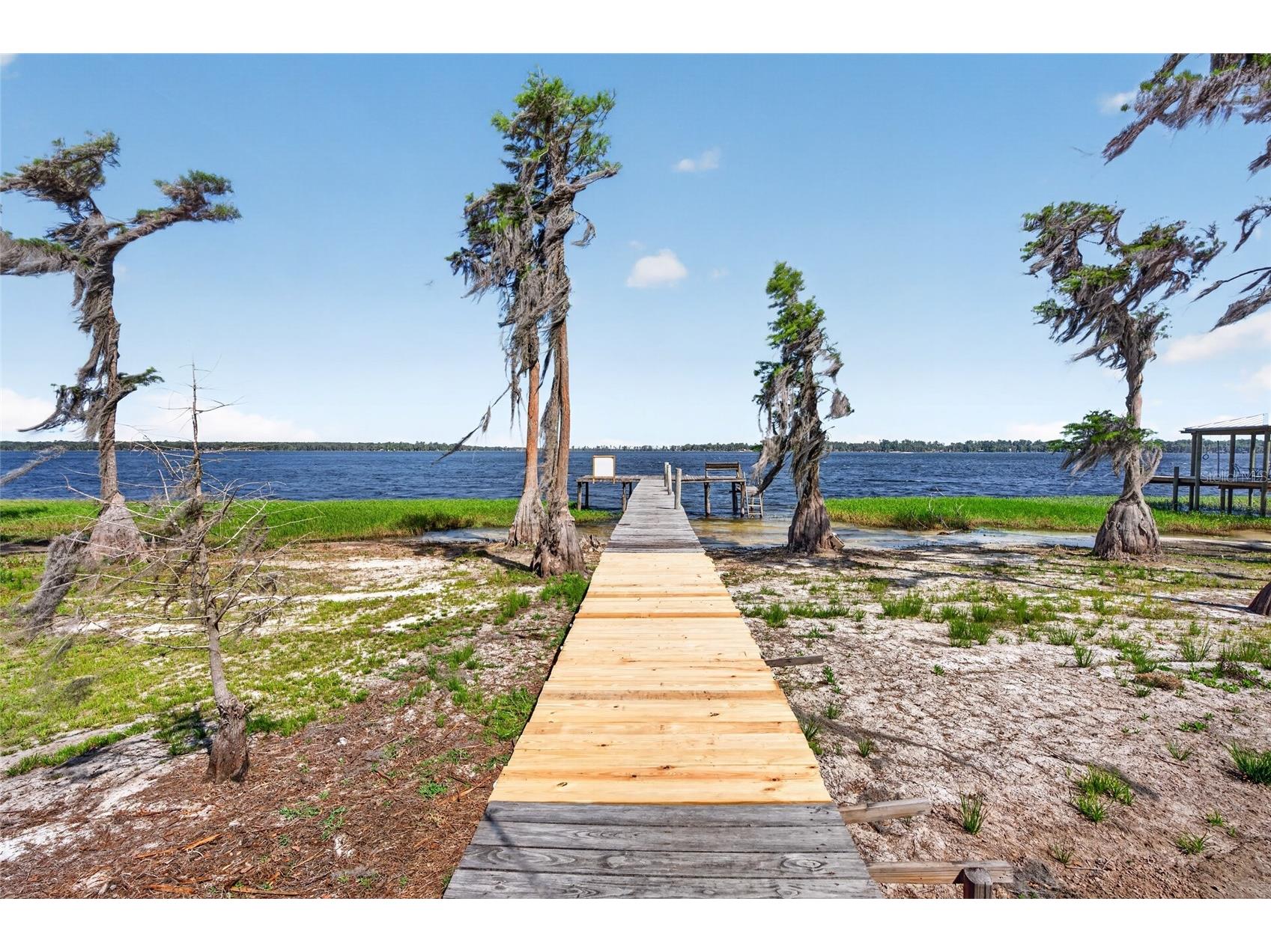 2473 SE 30th Street Melrose FL 32666 - LAKE SANTA FE GC540217 image54