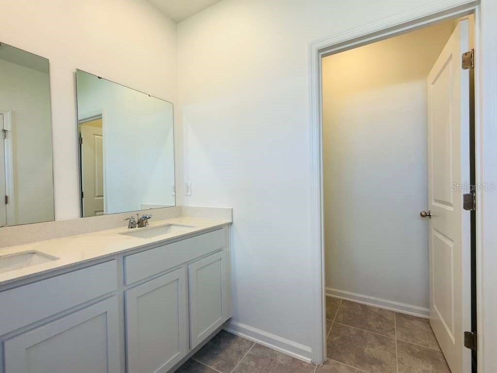 2473 Skyline Loop Kissimmee FL 34758 S5137201 image40