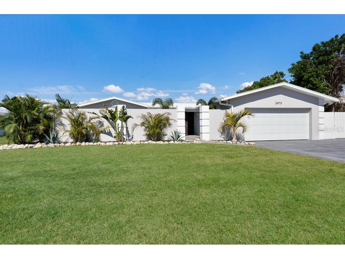 2473 Yorkshire Drive Sarasota FL 34231 A4587200 image1