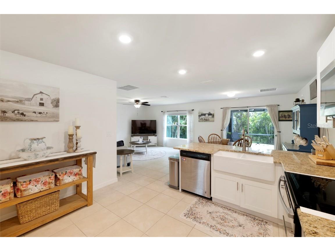 24748 Rio Villa Lakes Circle Punta Gorda FL 33950 A4658623 image9