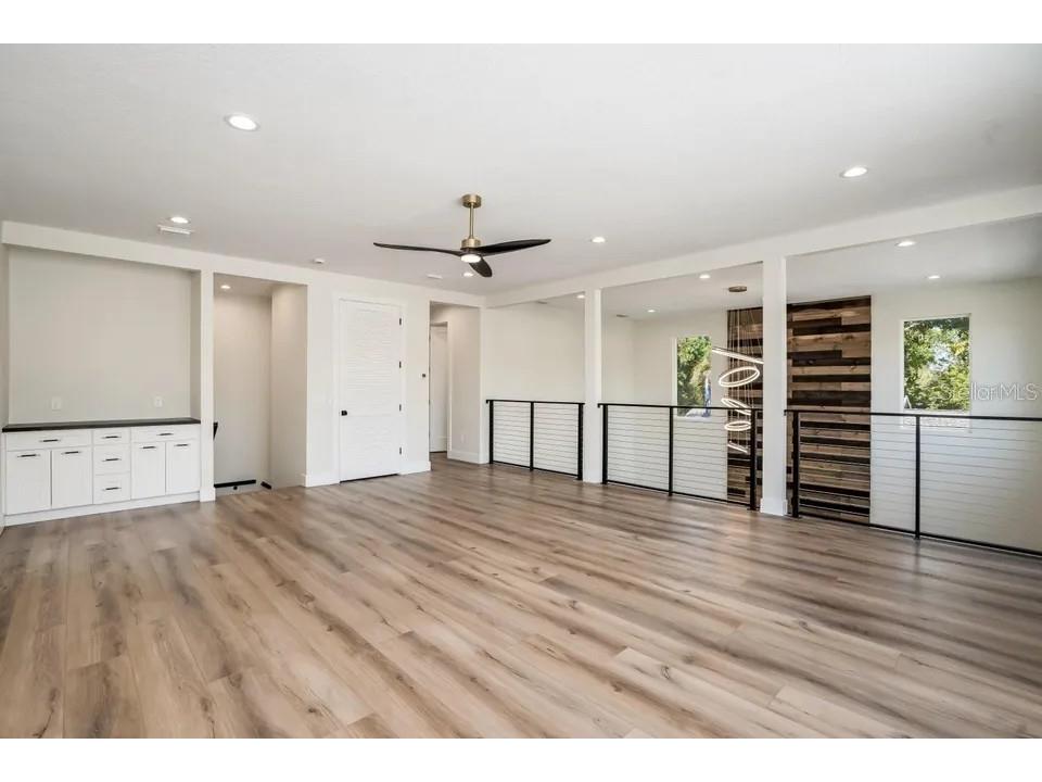 2475 Bay Street Sarasota FL 34237 A4676732 image34