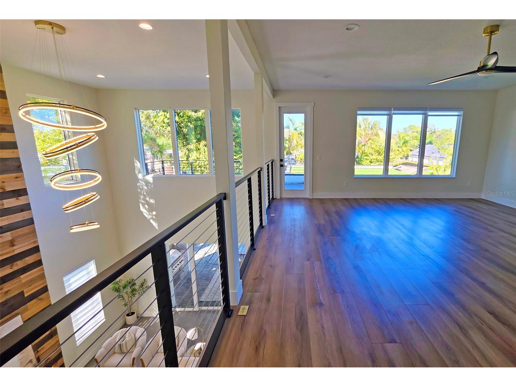 2475 Bay Street Sarasota FL 34237 A4676732 image35