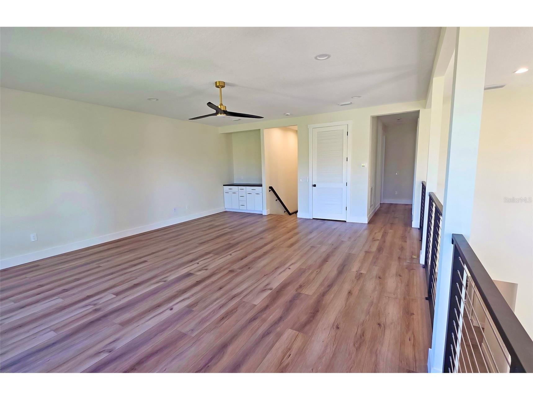 2475 Bay Street Sarasota FL 34237 A4676732 image38