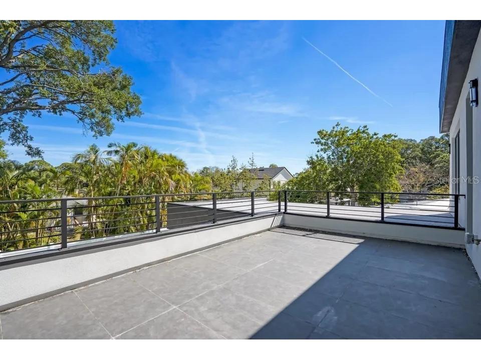 2475 Bay Street Sarasota FL 34237 A4676732 image77