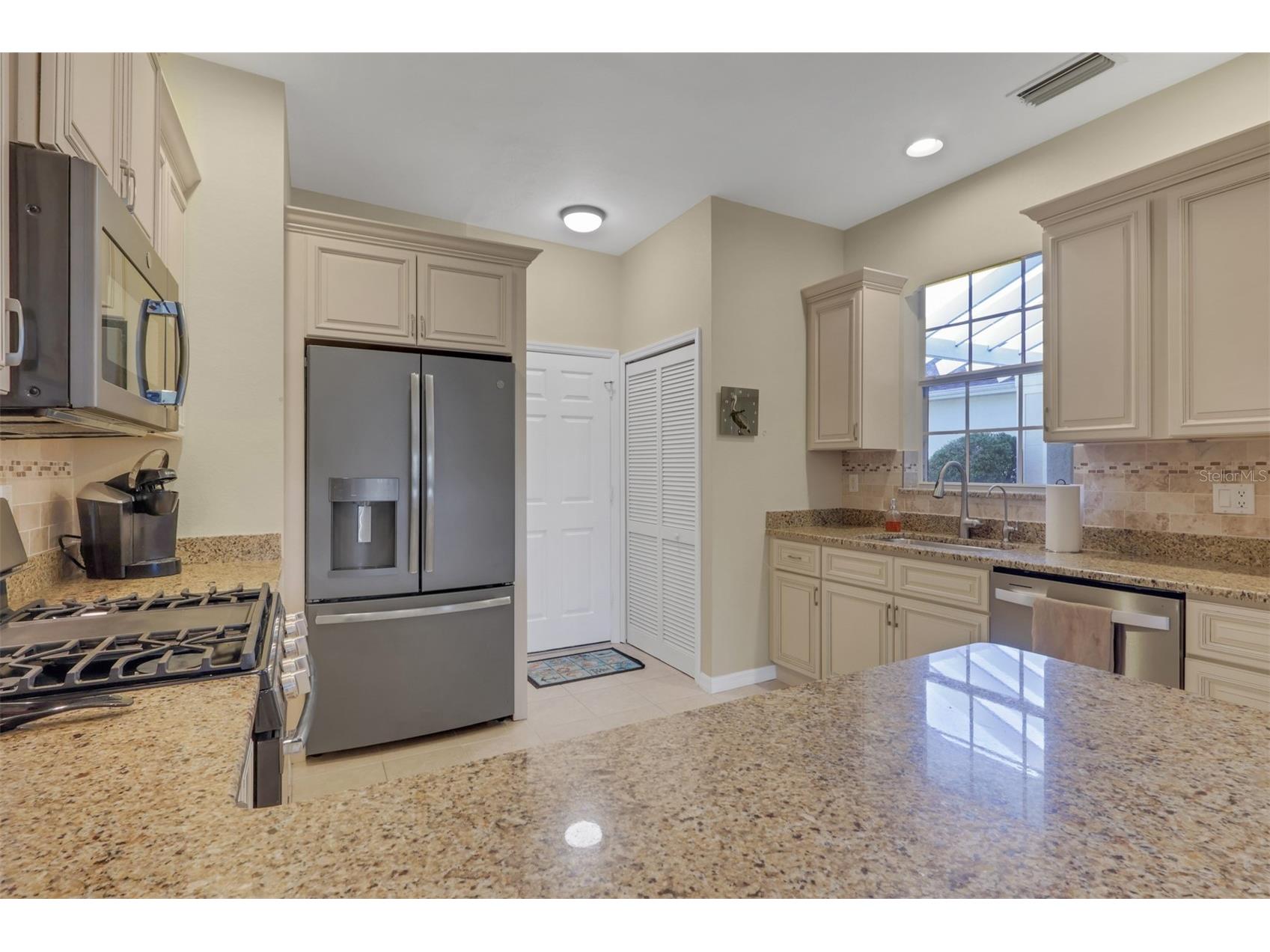 2475 Magnolia Circle North Port FL 34289 TB8491270 image6