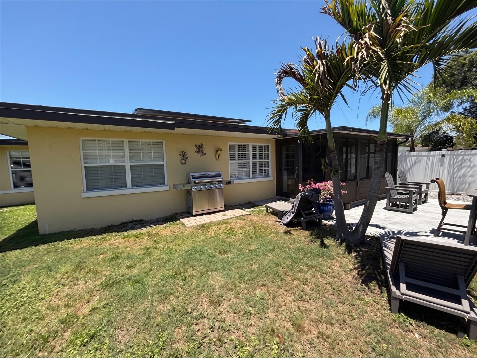 2475 Trade Winds Drive Dunedin FL 34698 TB8509091 image15