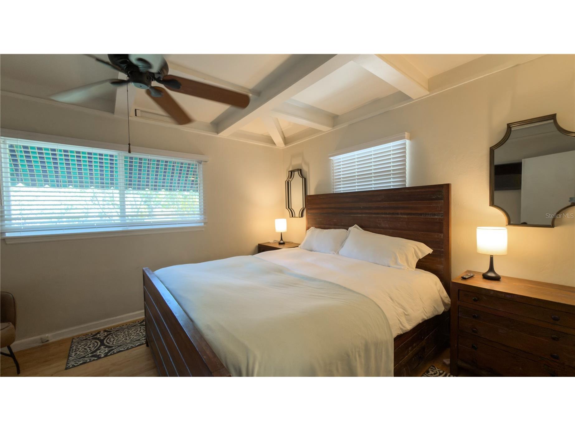 2475 W Paulstan Court Sarasota FL 34237 A4698918 image10