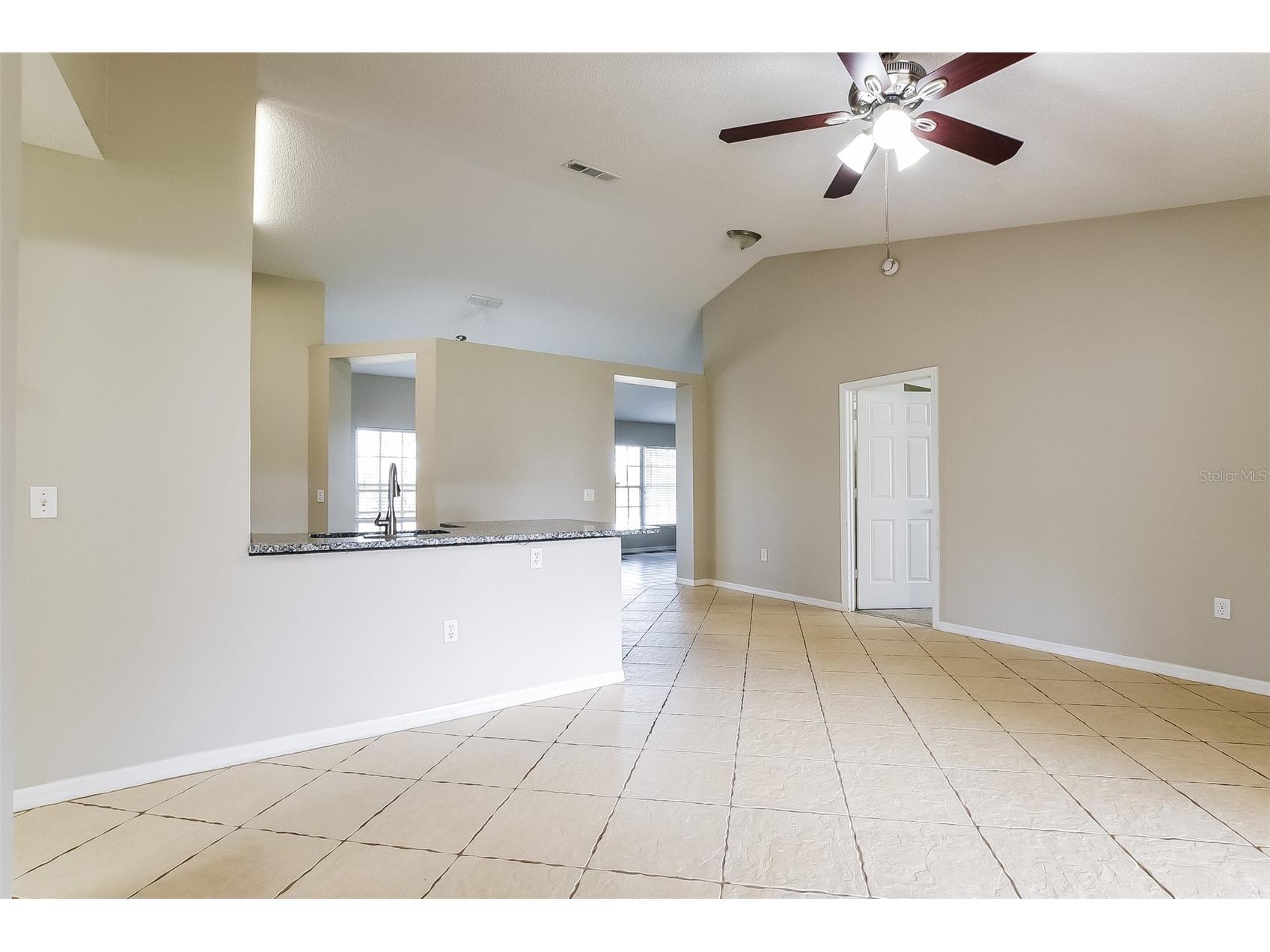 2476 Academy Avenue Deltona FL 32738 O6400868 image4