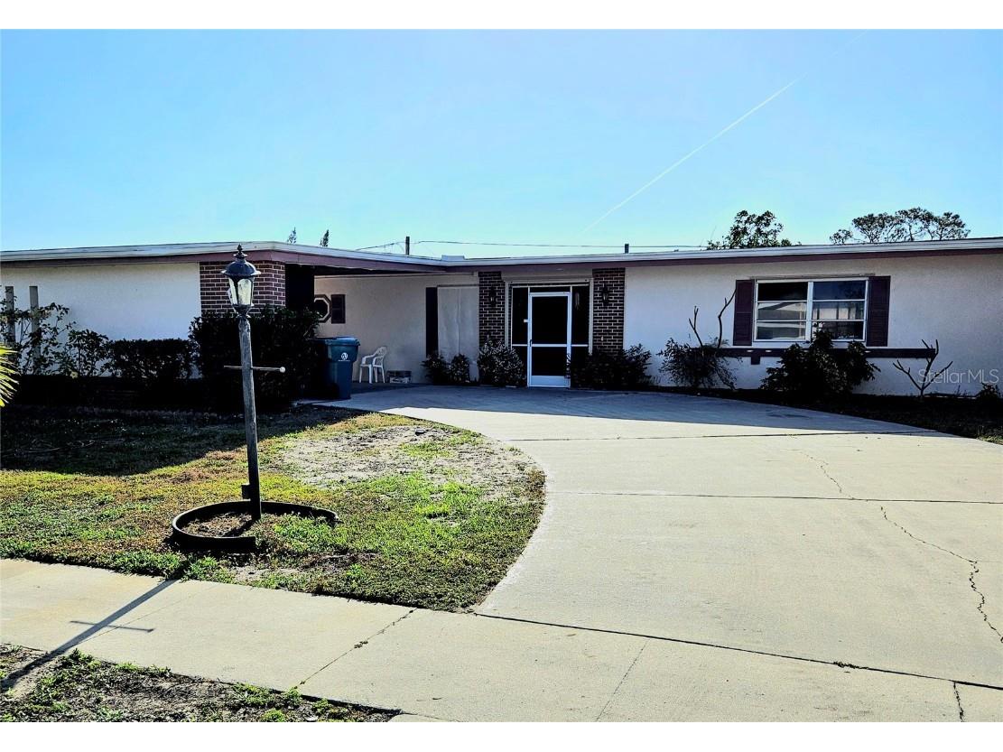 2476 Aquilos Court Port Charlotte FL 33952 C7472278 image1