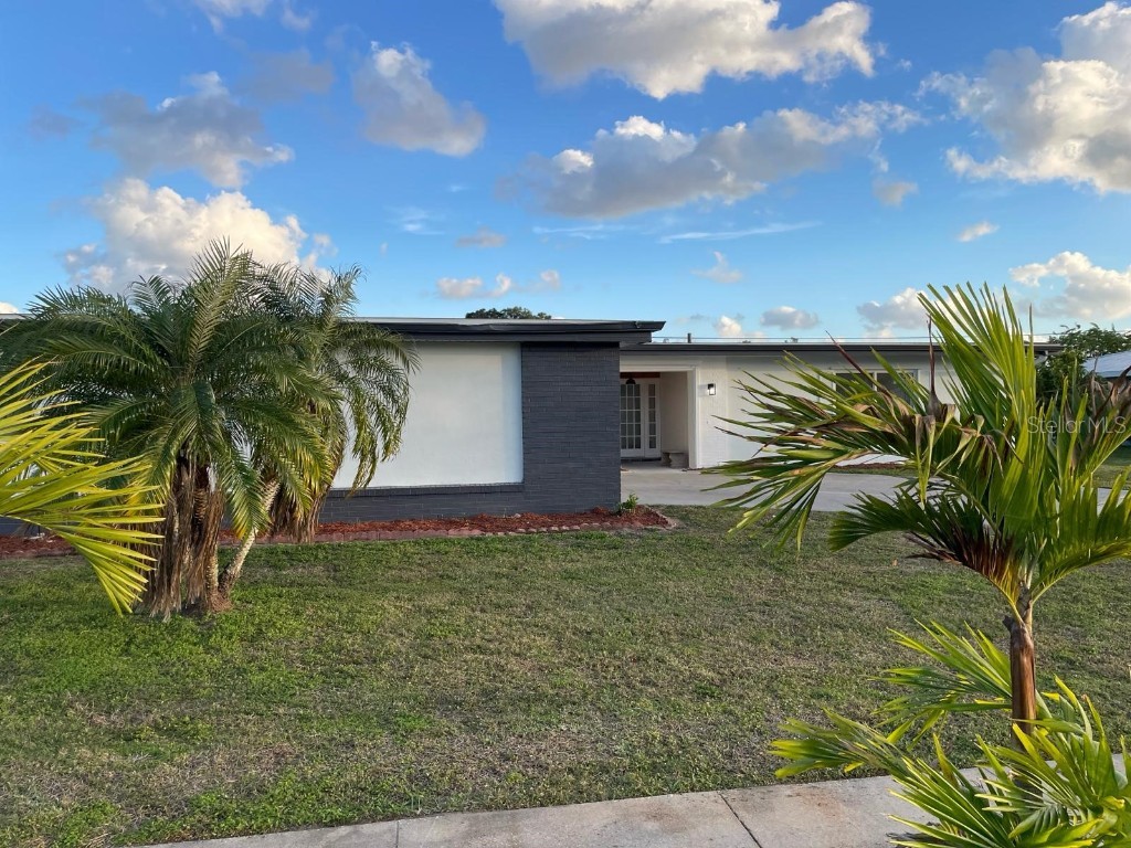 2476 Aquilos Court Port Charlotte FL 33952 C7491435 image1