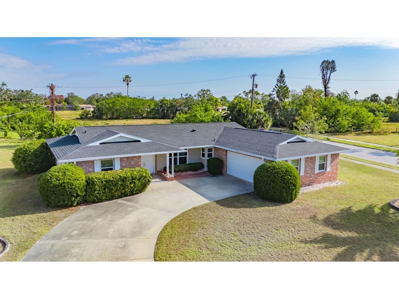 2476 Breakwater Circle Sarasota FL 34231 A4643794 image1