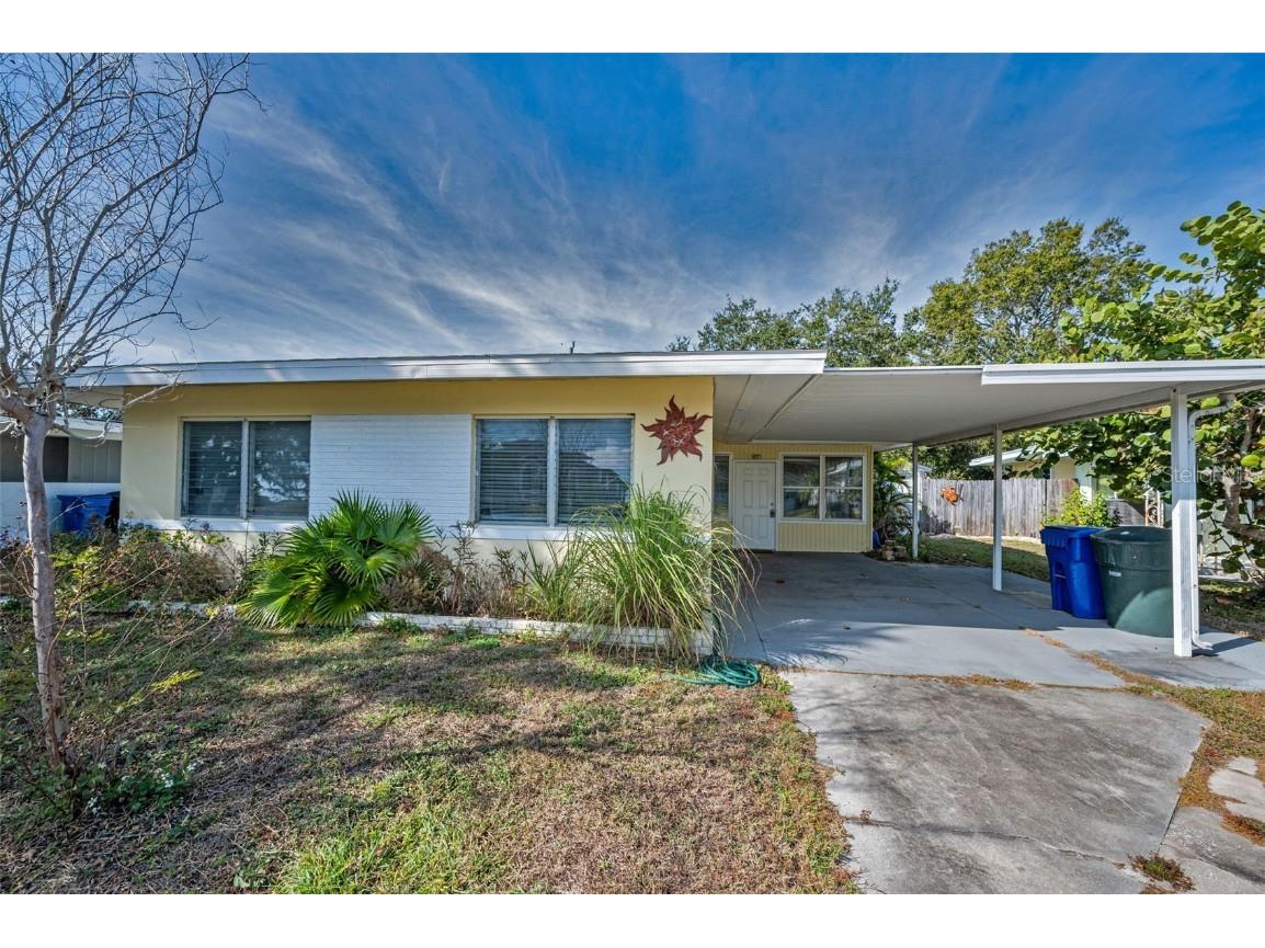 2476 Coronado Way Dunedin FL 34698 TB8454623 image3