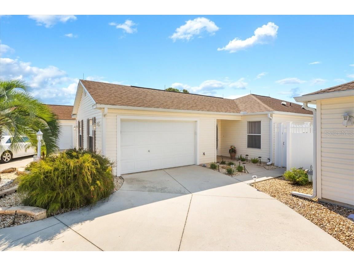 2476 Kenmore Lane The Villages FL 32162 A4627036 image1