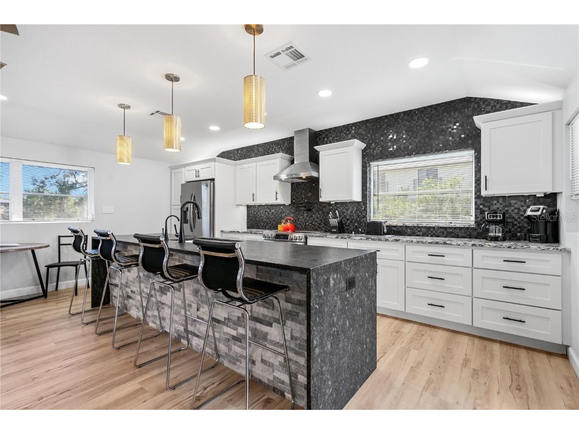 2476 N Beach Road Englewood FL 34223 C7515666 image12