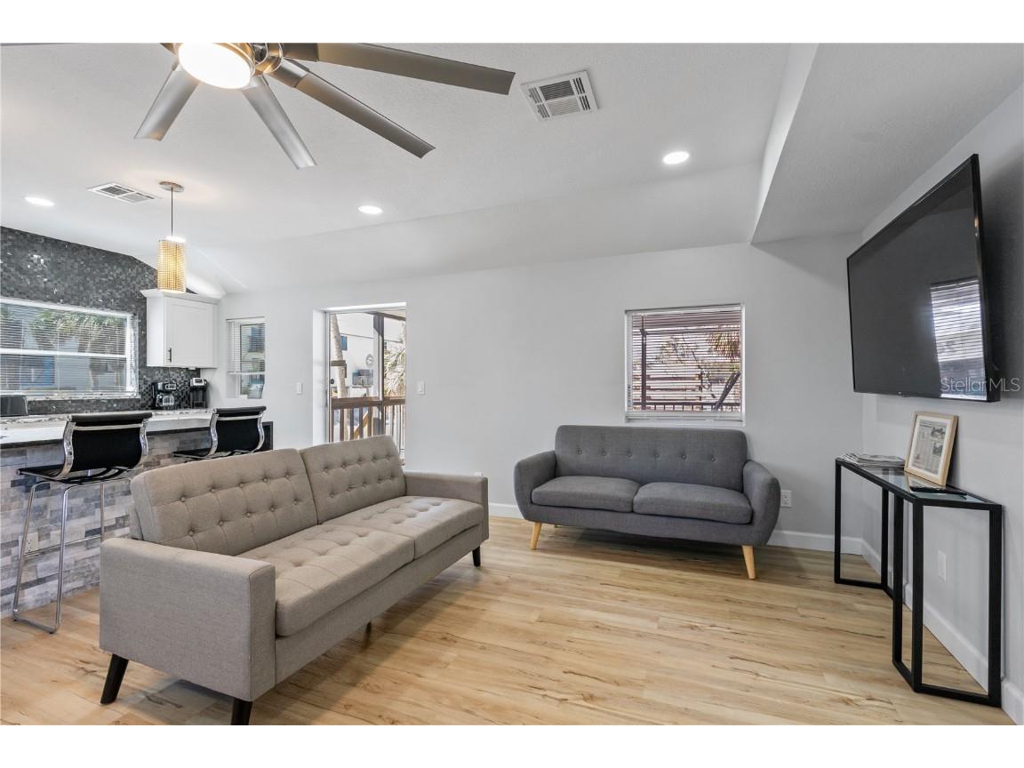 2476 N Beach Road Englewood FL 34223 C7515666 image20