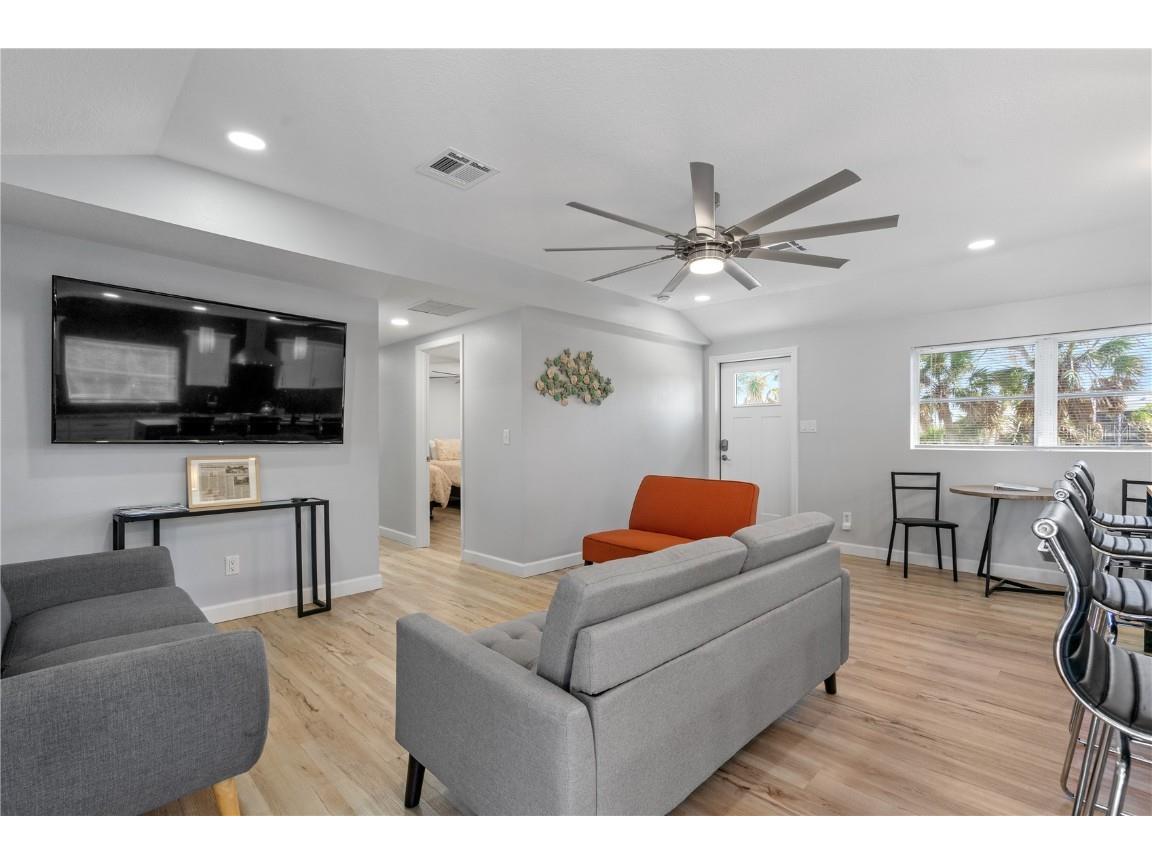 2476 N Beach Road Englewood FL 34223 C7515666 image23