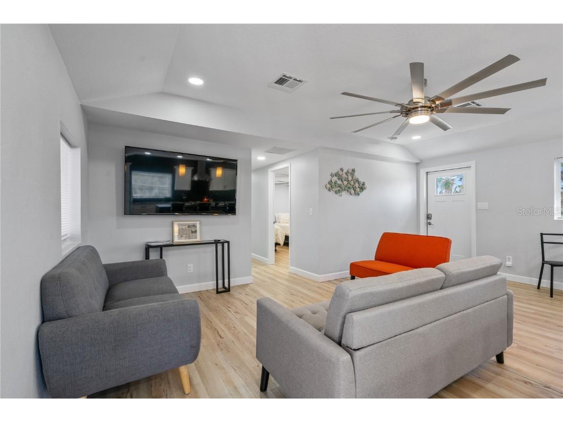 2476 N Beach Road Englewood FL 34223 C7515666 image24