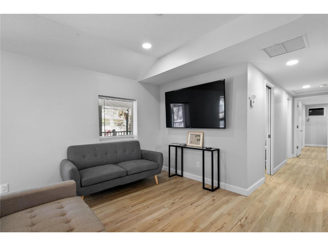 2476 N Beach Road Englewood FL 34223 C7515666 image26