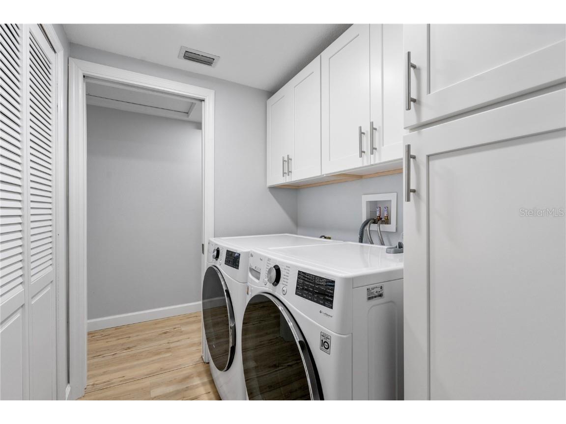 2476 N Beach Road Englewood FL 34223 C7515666 image37