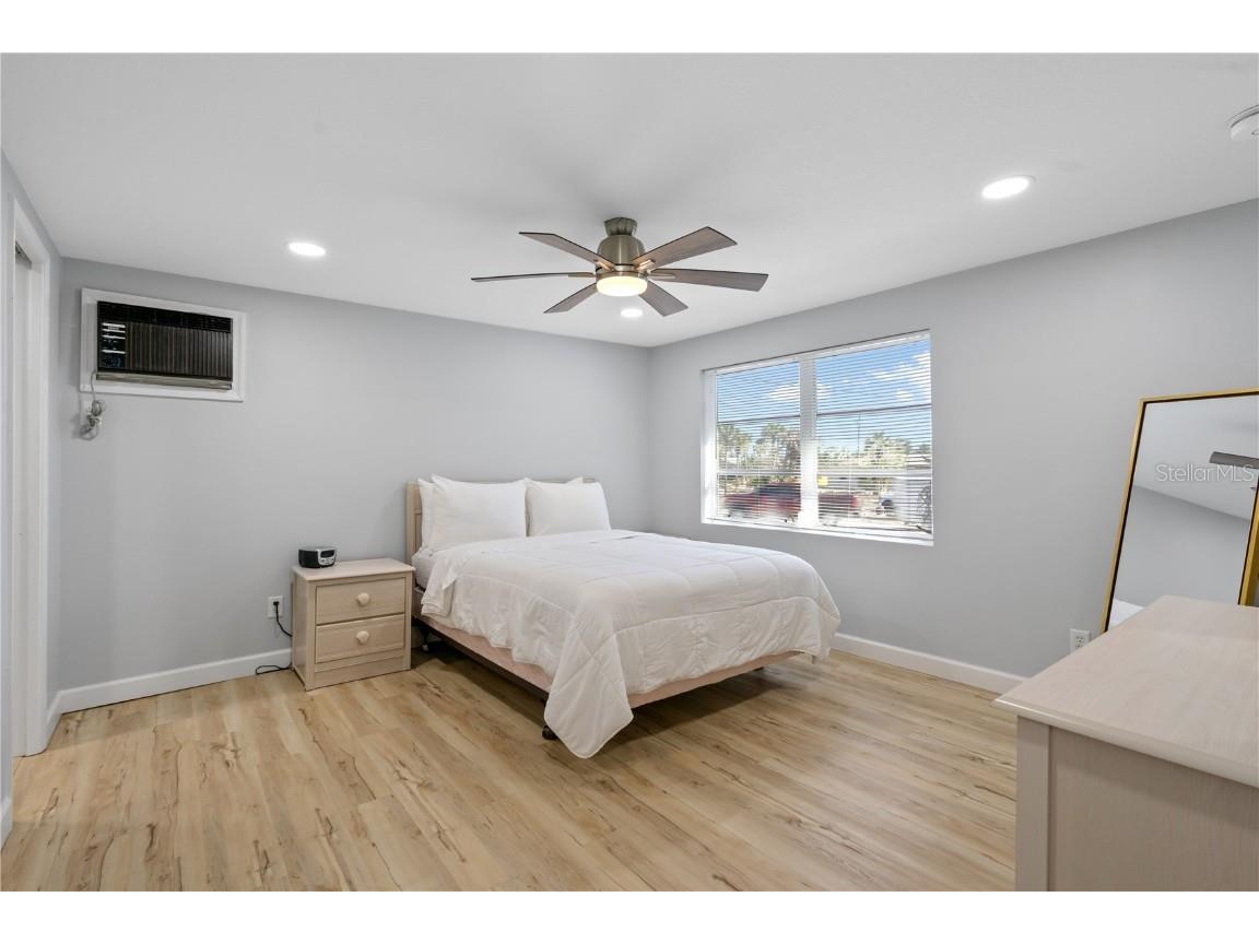 2476 N Beach Road Englewood FL 34223 C7515666 image38