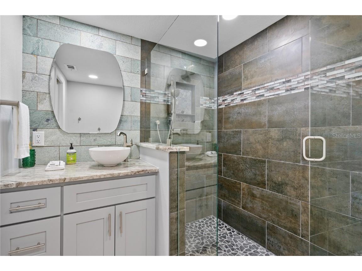 2476 N Beach Road Englewood FL 34223 C7515666 image42