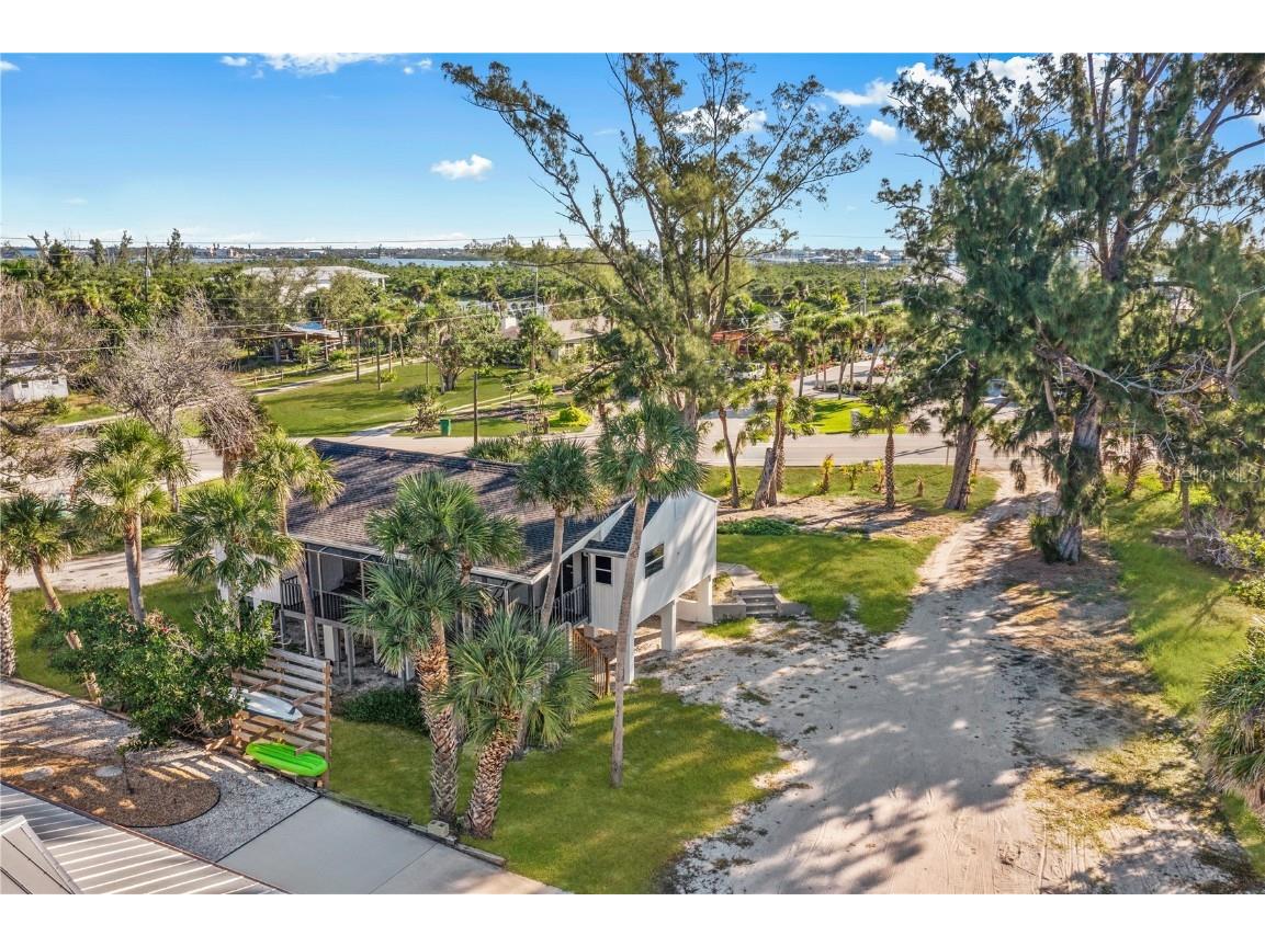 2476 N Beach Road Englewood FL 34223 C7515666 image51