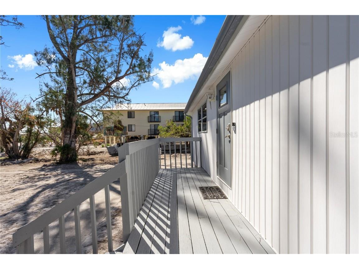 2476 N Beach Road Englewood FL 34223 C7515666 image58