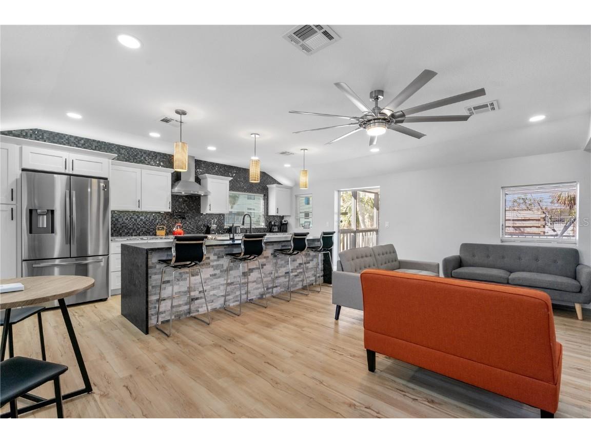 2476 N Beach Road Englewood FL 34223 C7515666 image8