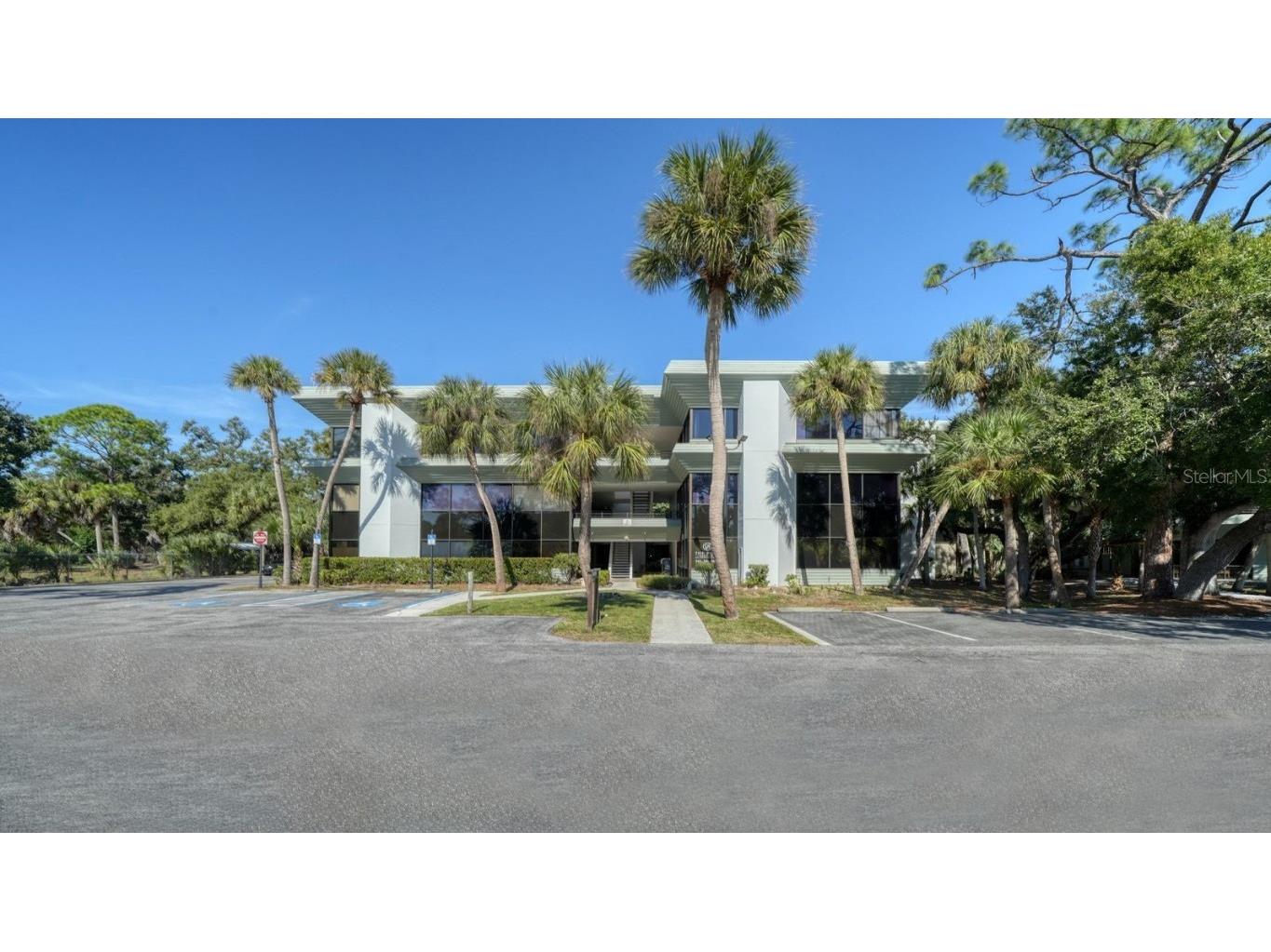 2477 Stickney Point Road #57-60 Sarasota FL 34231 A4673198 image10