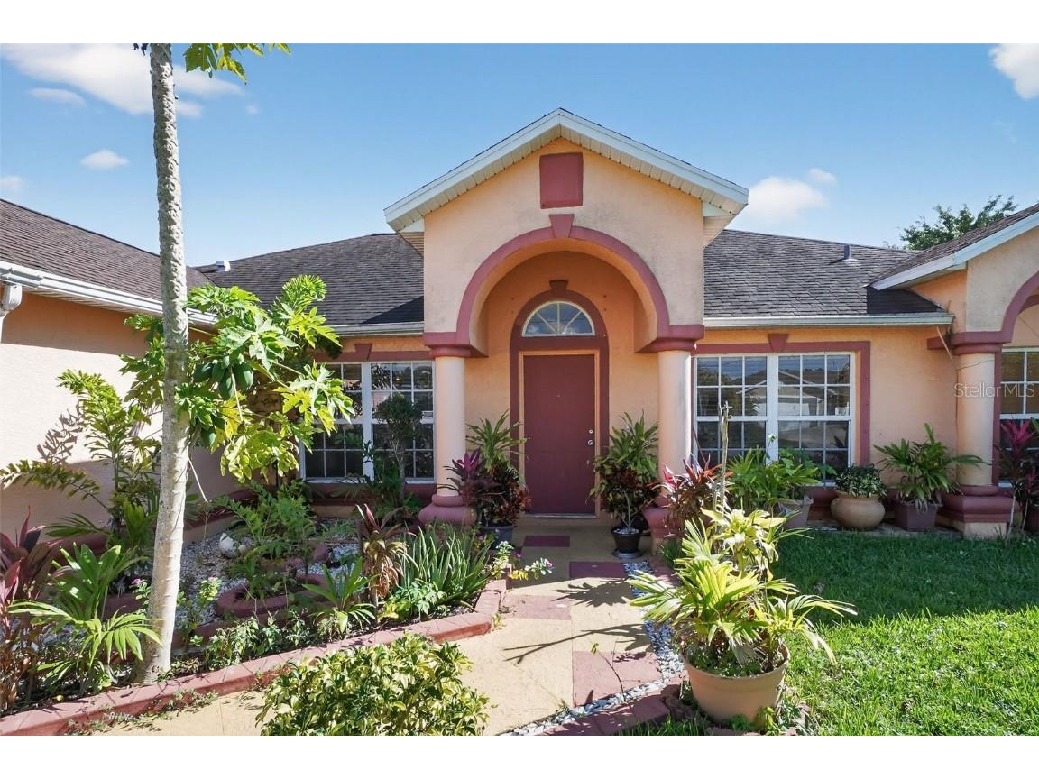 2477 SW Falcon Circle Port Saint Lucie FL 34953 TB8446666 image1