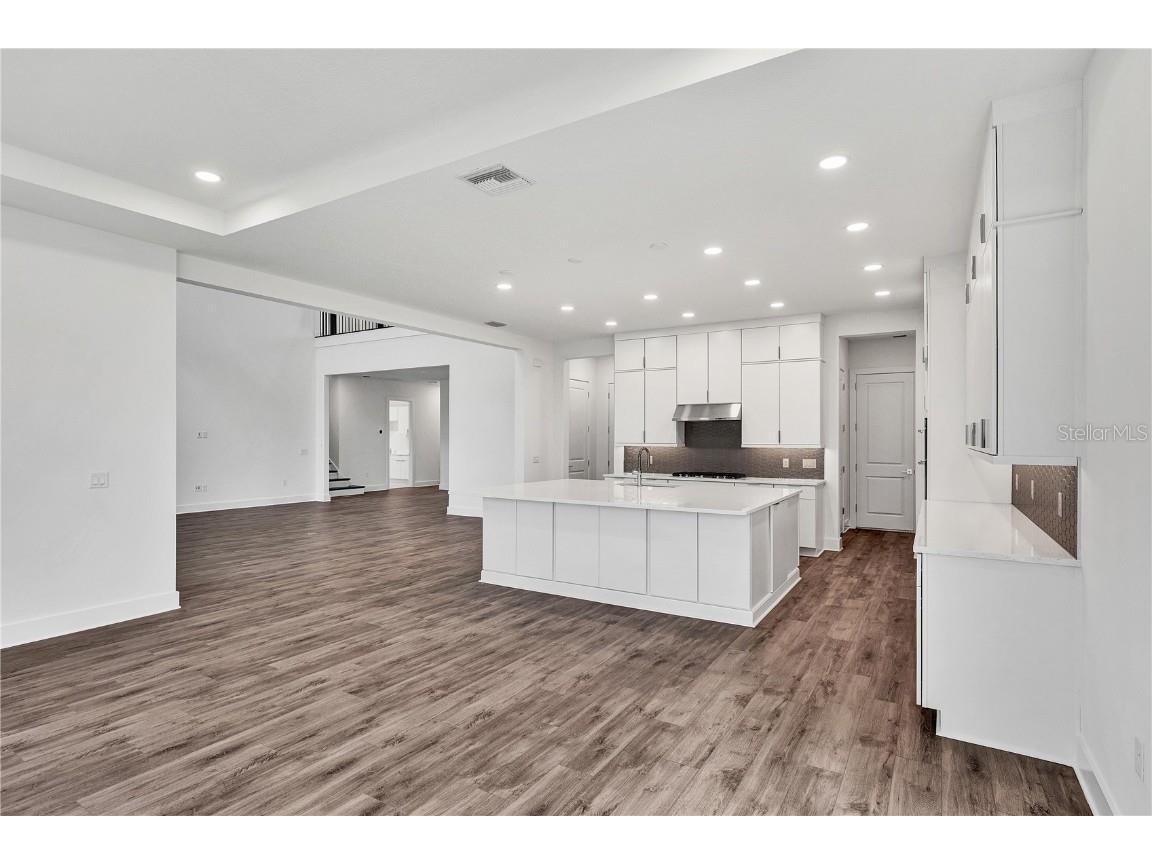 2477 Waterfront Circle Sarasota FL 34240 A4626243 image10