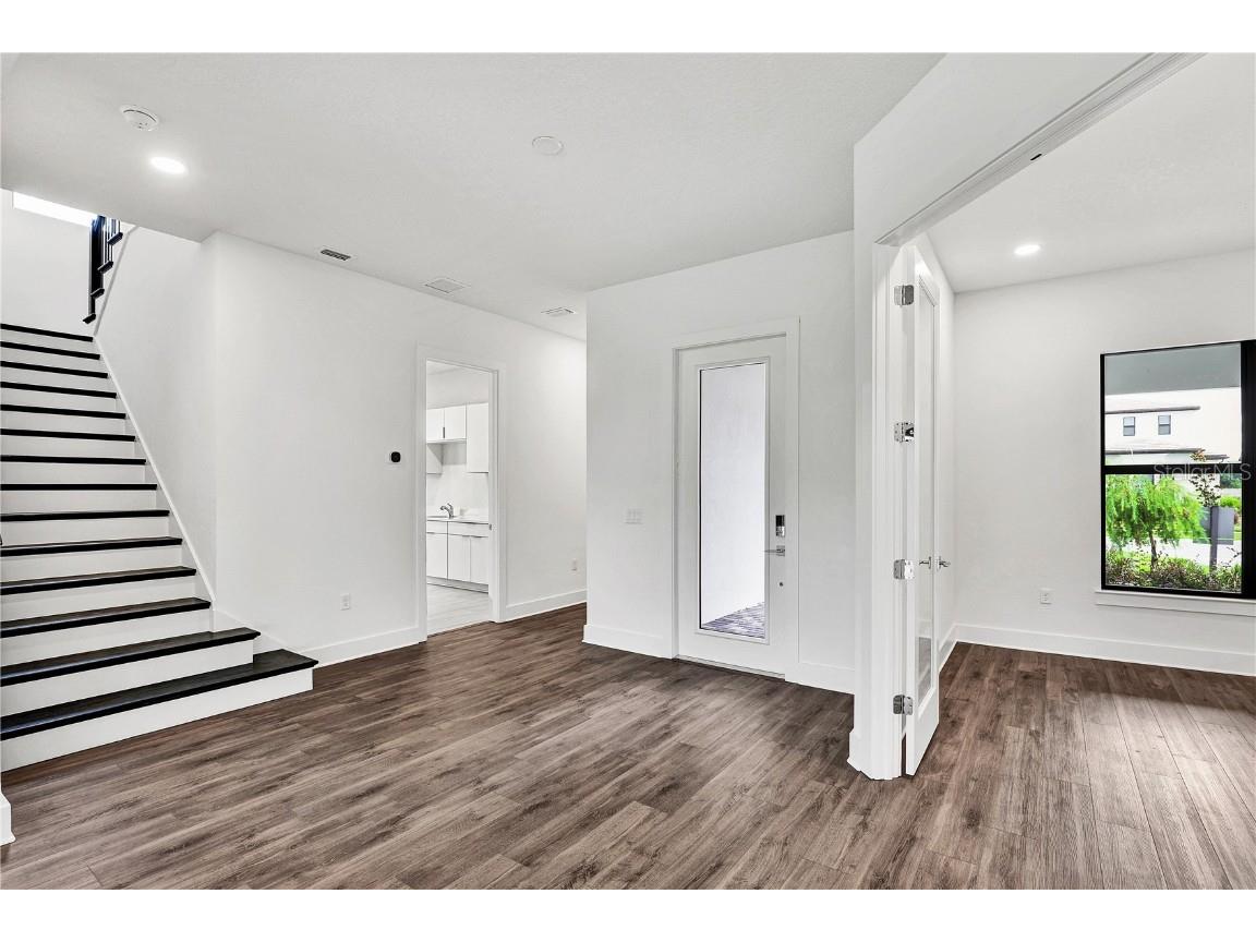 2477 Waterfront Circle Sarasota FL 34240 A4626243 image15