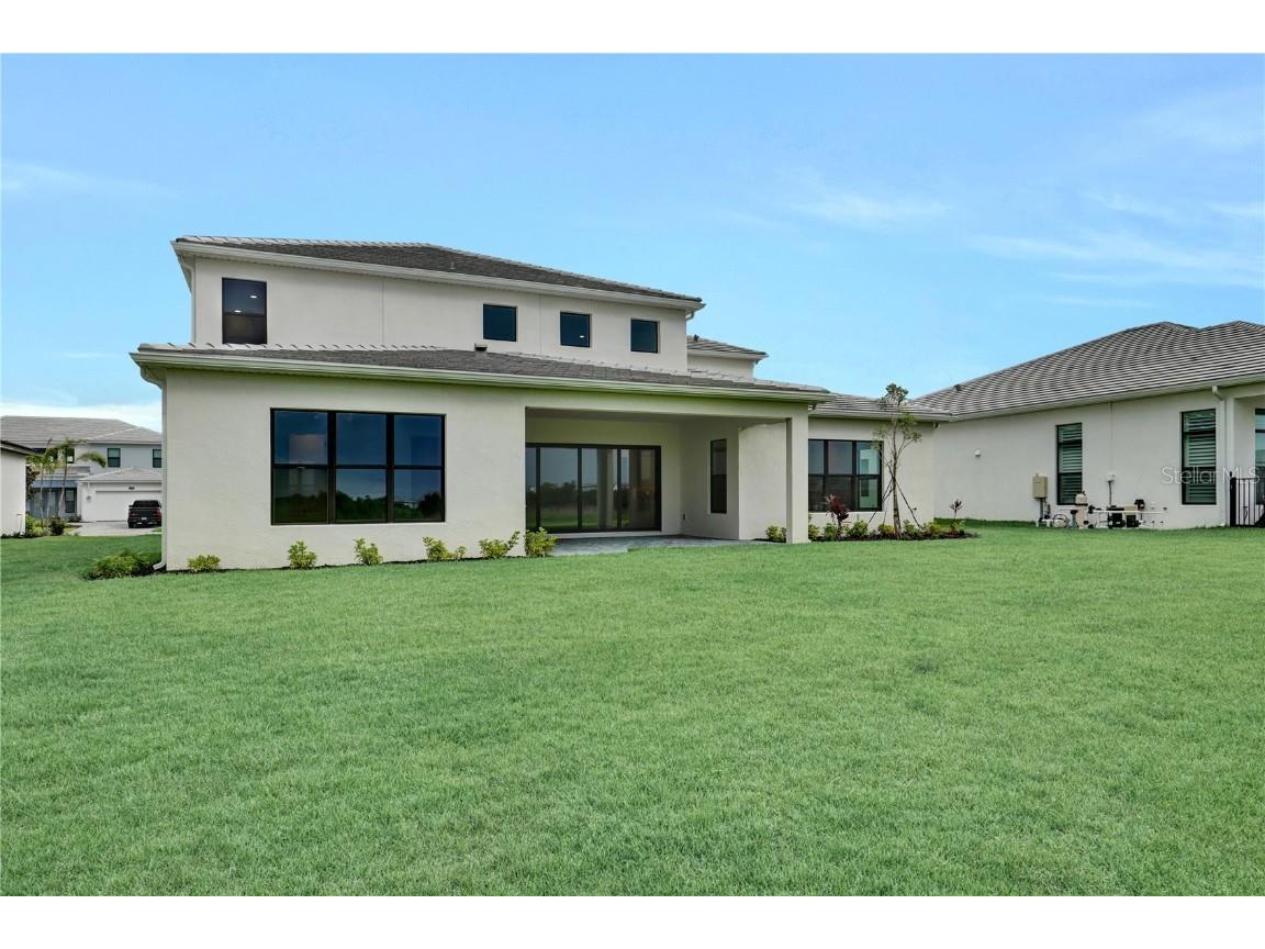 2477 Waterfront Circle Sarasota FL 34240 A4626243 image36