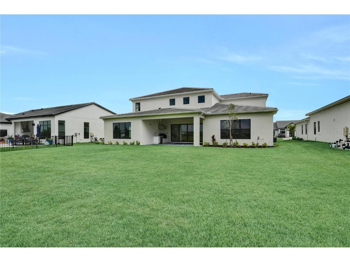 2477 Waterfront Circle Sarasota FL 34240 A4626243 image37