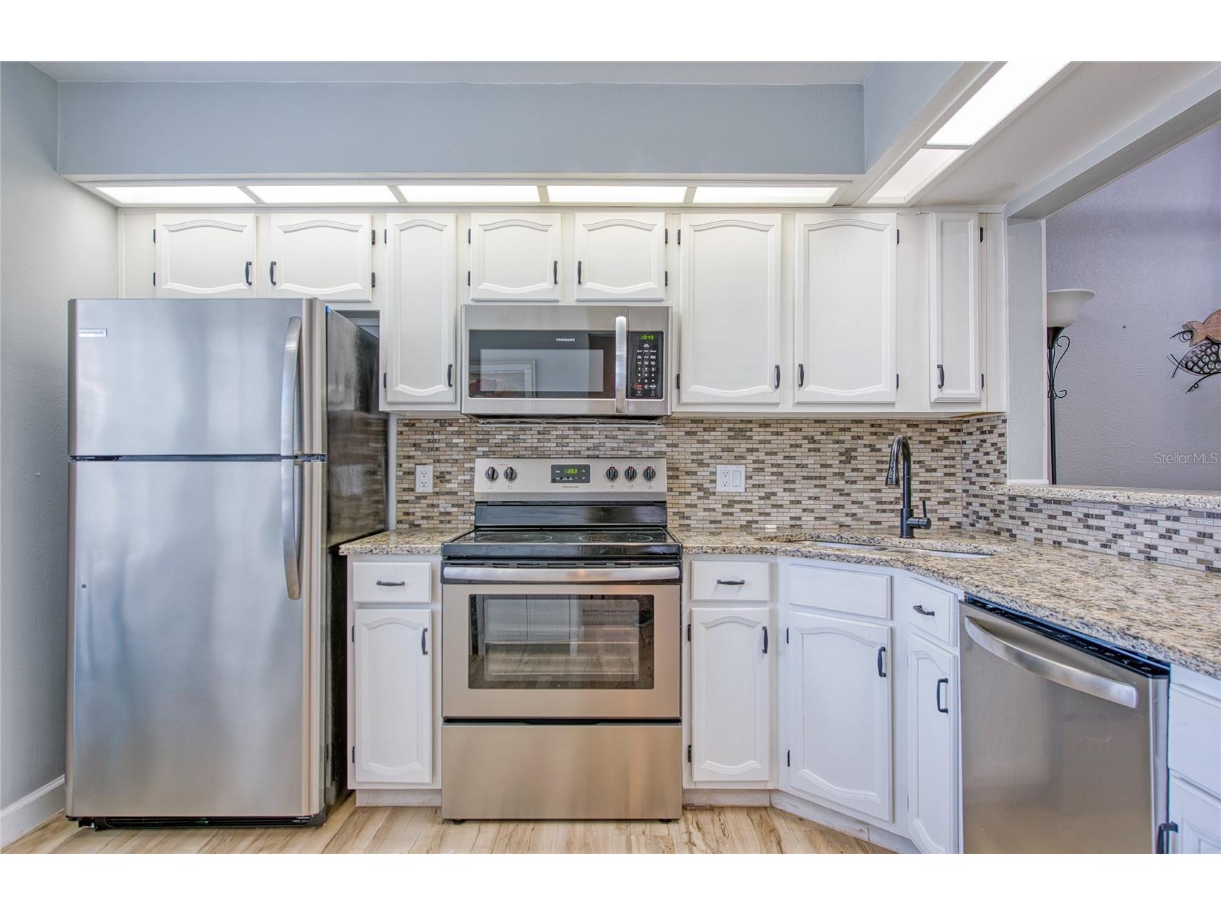 2478 Bentley Dr Palm Harbor FL 34684 TB8511587 image11