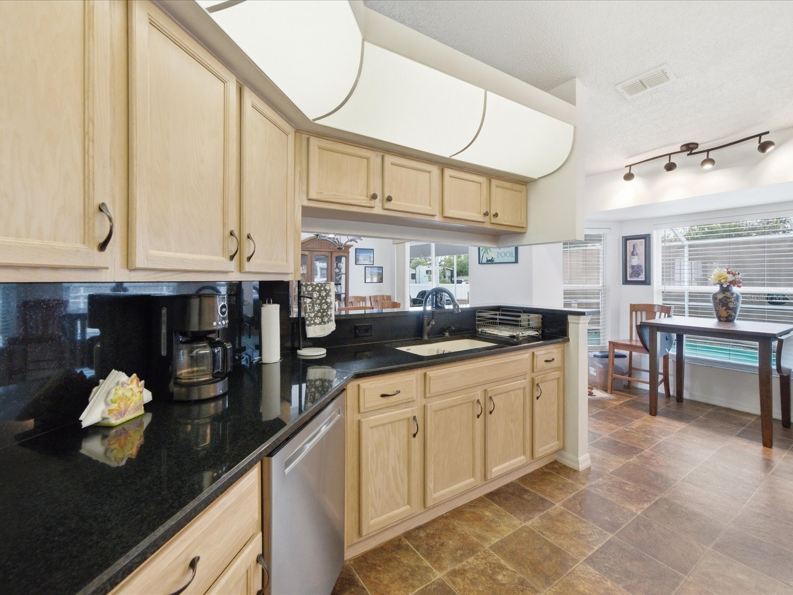 2478 Glenridge Dr Spring Hill FL 34609 W7886691 image11