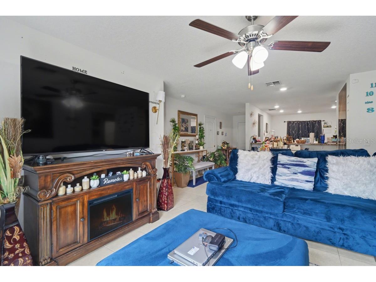 2479 Captain Drive Deltona FL 32738 A4691218 image7
