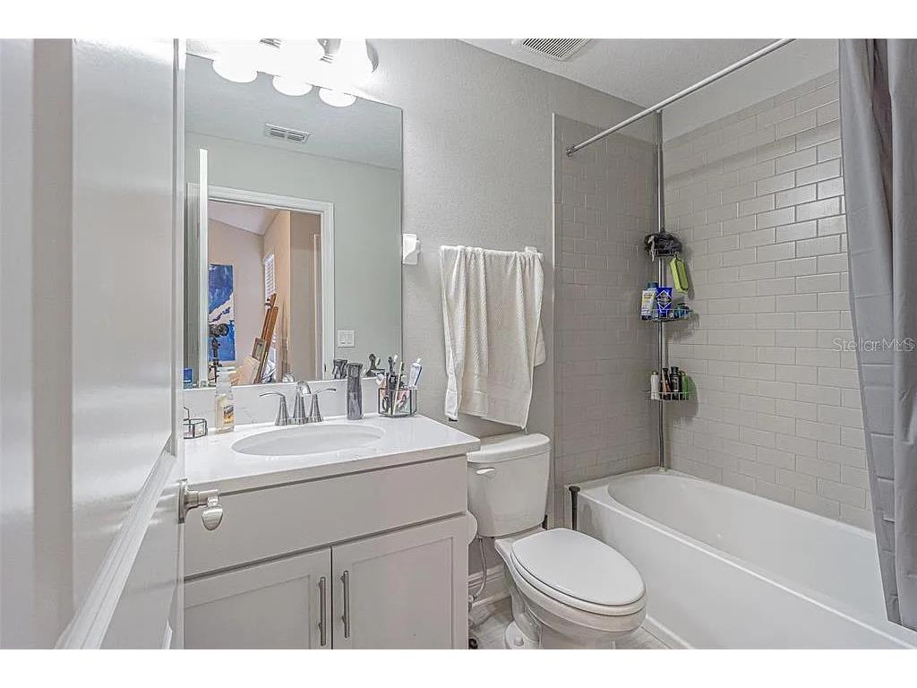 2479 Foggy Creek Circle Clearwater FL 33764 TB8436327 image18