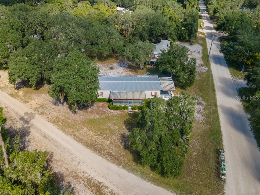 24797 NE 135th Street Salt Springs FL 32134 - LITTLE LAKE KERR CANAL FRONT OM711705 image28
