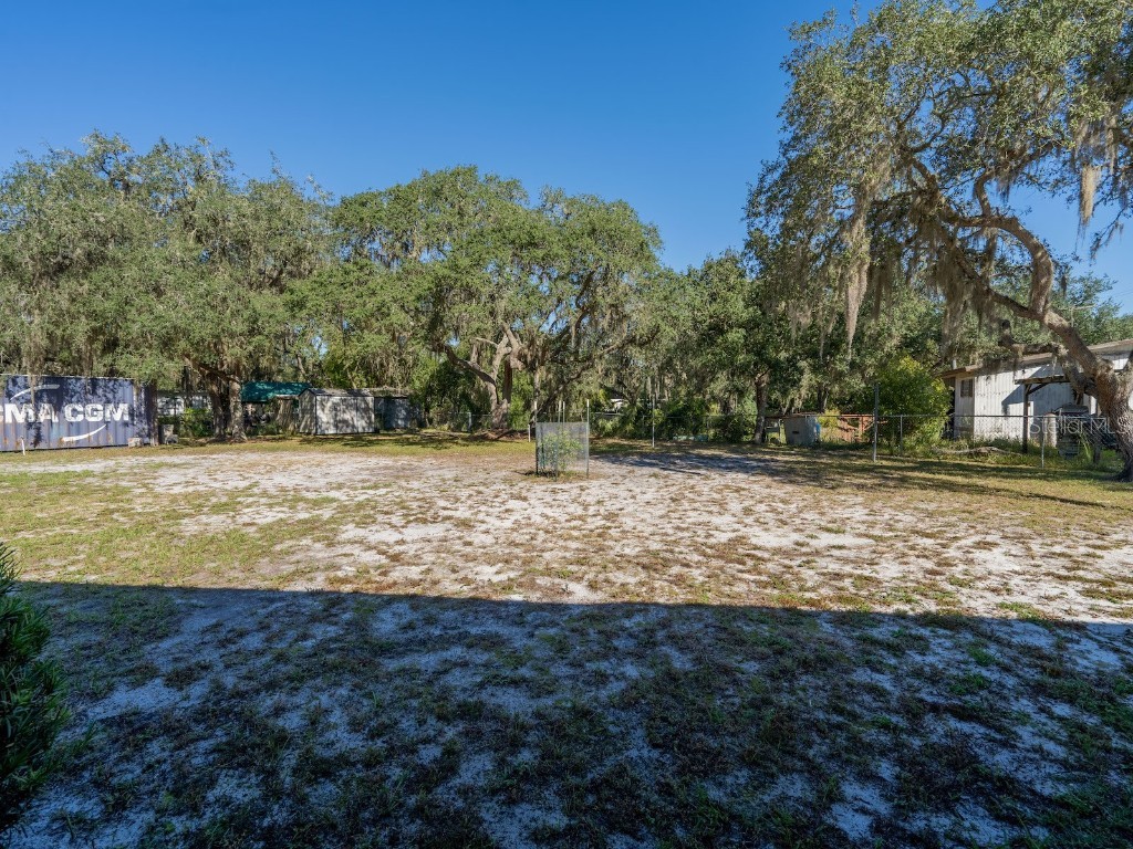 24797 NE 135th Street Salt Springs FL 32134 - LITTLE LAKE KERR CANAL FRONT OM711705 image46