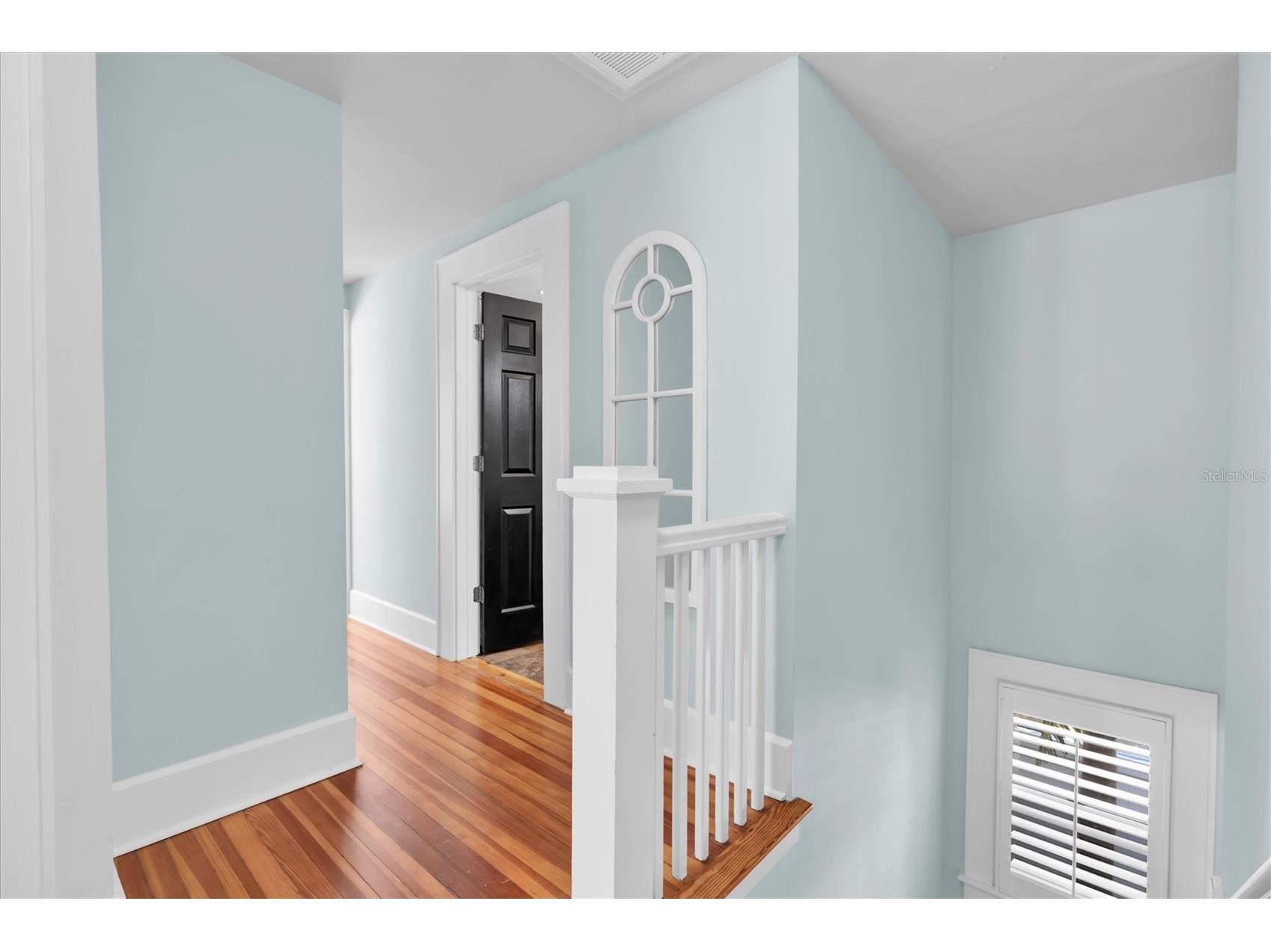 248 14th Avenue NE Saint Petersburg FL 33701 TB8516040 image30
