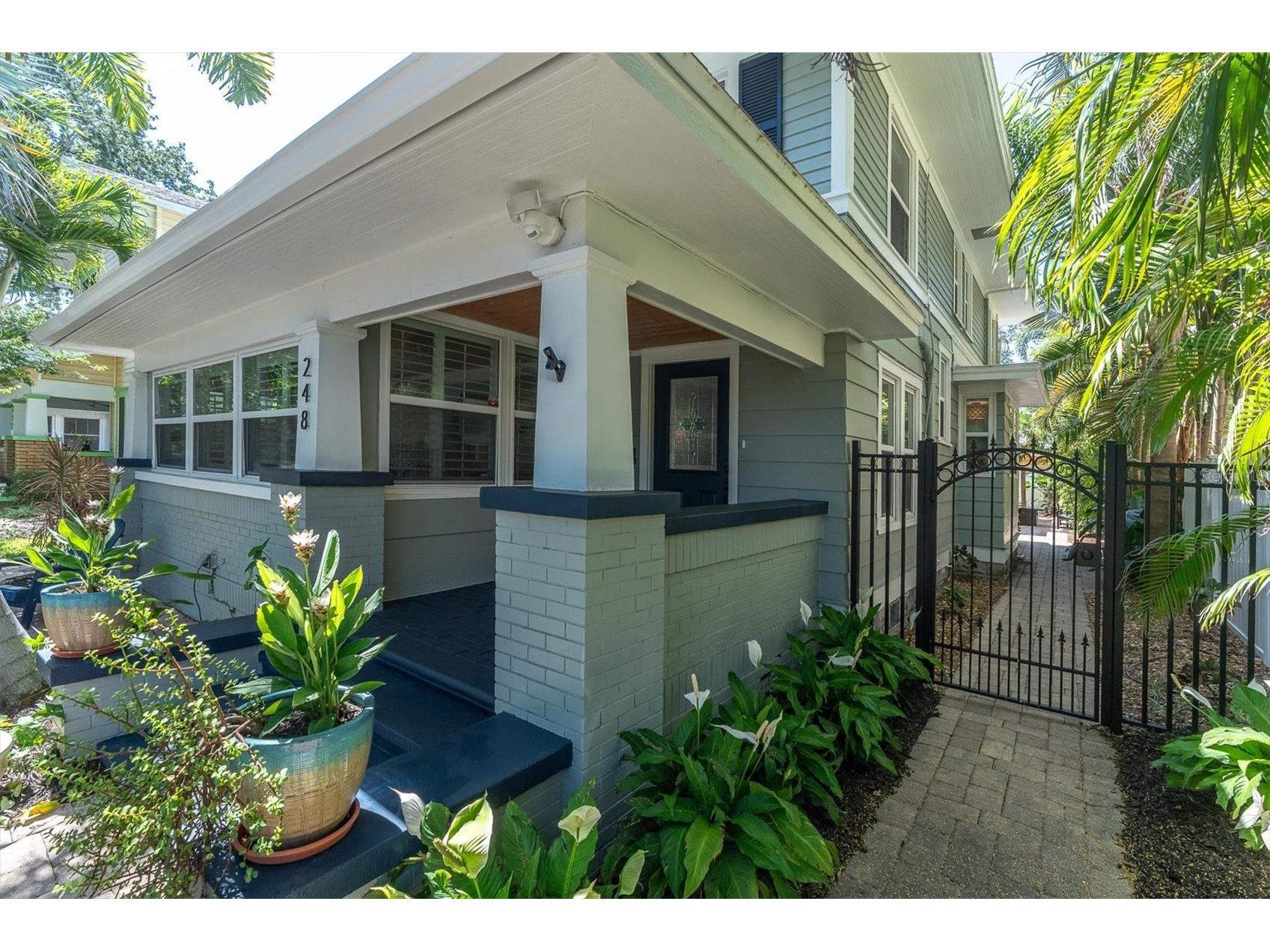 248 14th Avenue NE Saint Petersburg FL 33701 TB8516040 image5