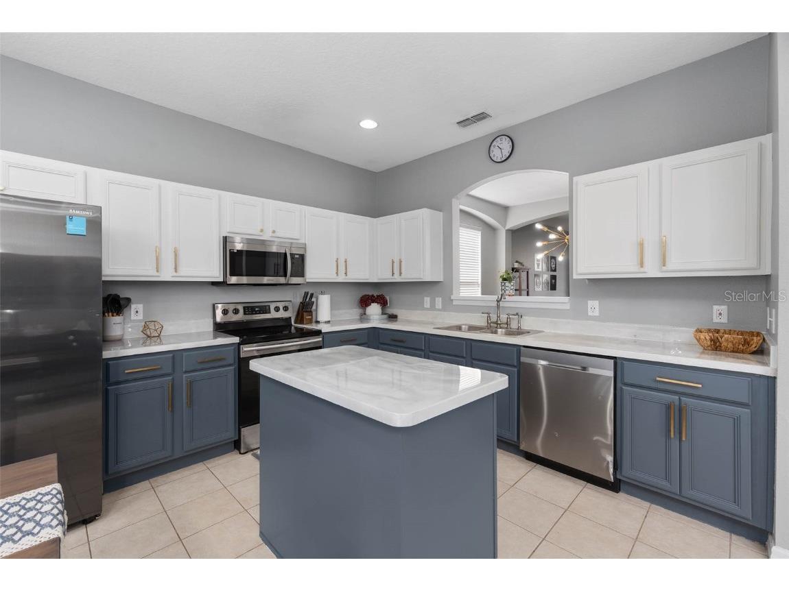 248 Carrera Avenue Davenport FL 33897 TB8418764 image16